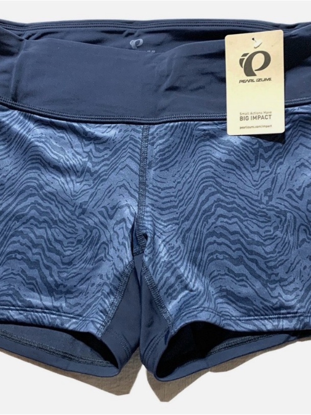 Pearl Izumi Navy Blue Athletic Shorts (M)